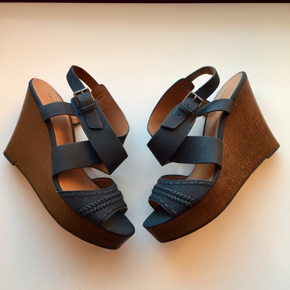 Indigo Shoes - 5/$20! NWOT Indigo Navy Wedge, size 8